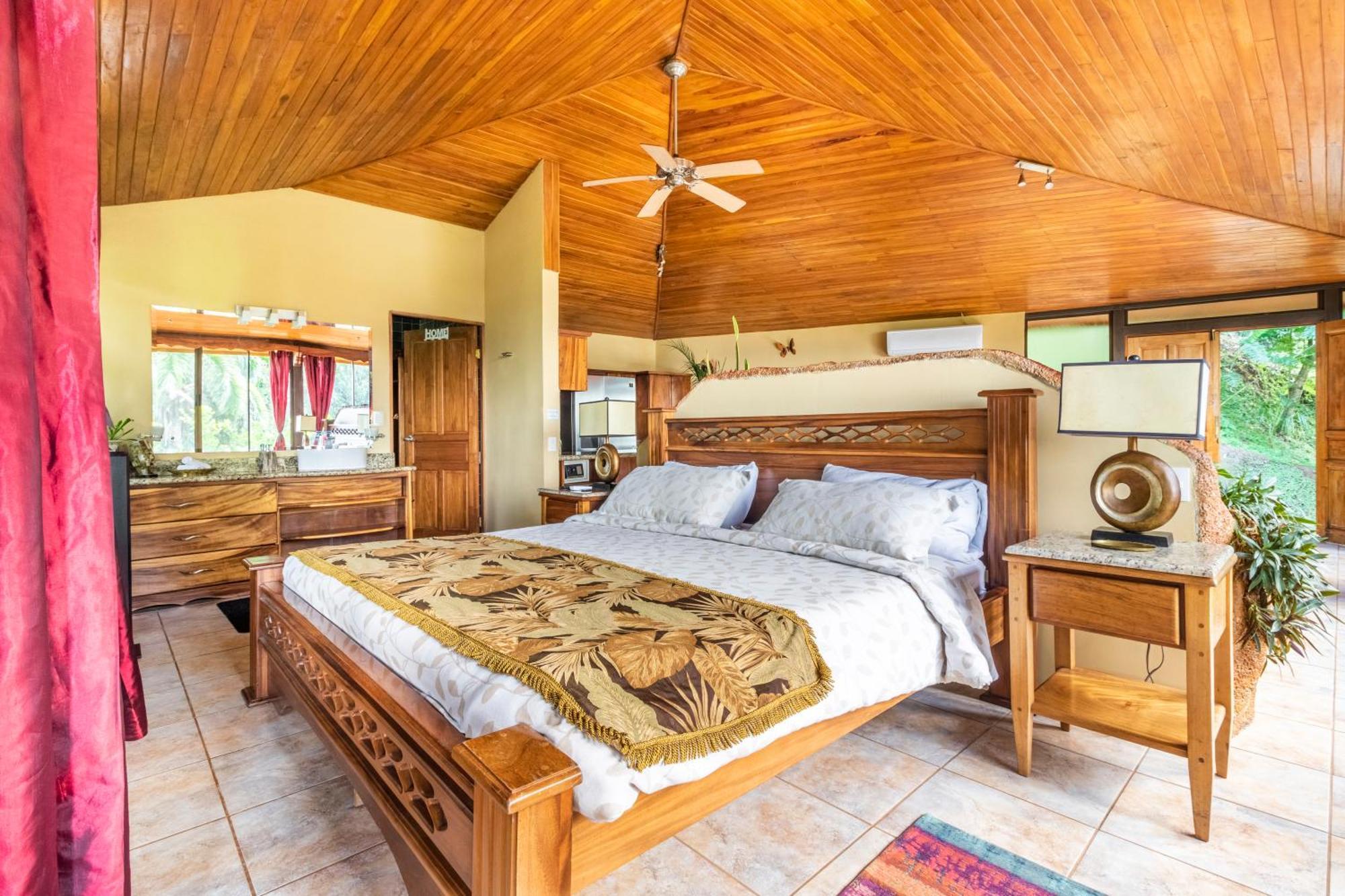 Boutique Hotel Las Cascadas Мануэль-Антонио Номер фото